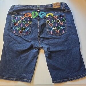 Ruff Ryders Denim Jean Shorts Women's Size XXL Blue 11" Inseam Stitching Stretch